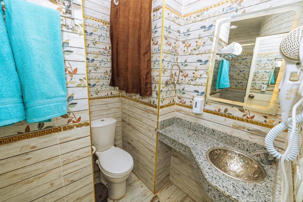 Nazlat as Sammān White Pyramids Inn מראה חיצוני תמונה